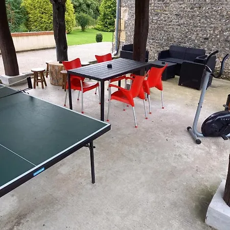 לינה וארוחת בוקר Et D'etretat 4*