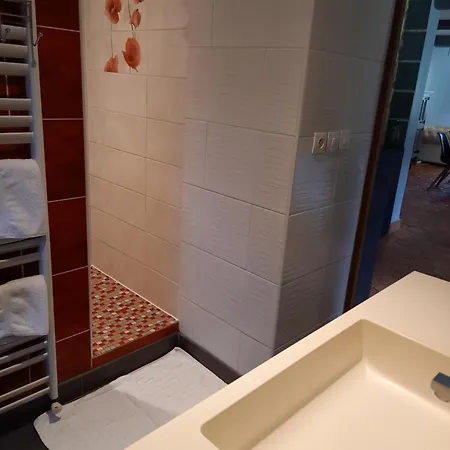 לינה וארוחת בוקר Et D'etretat 4*